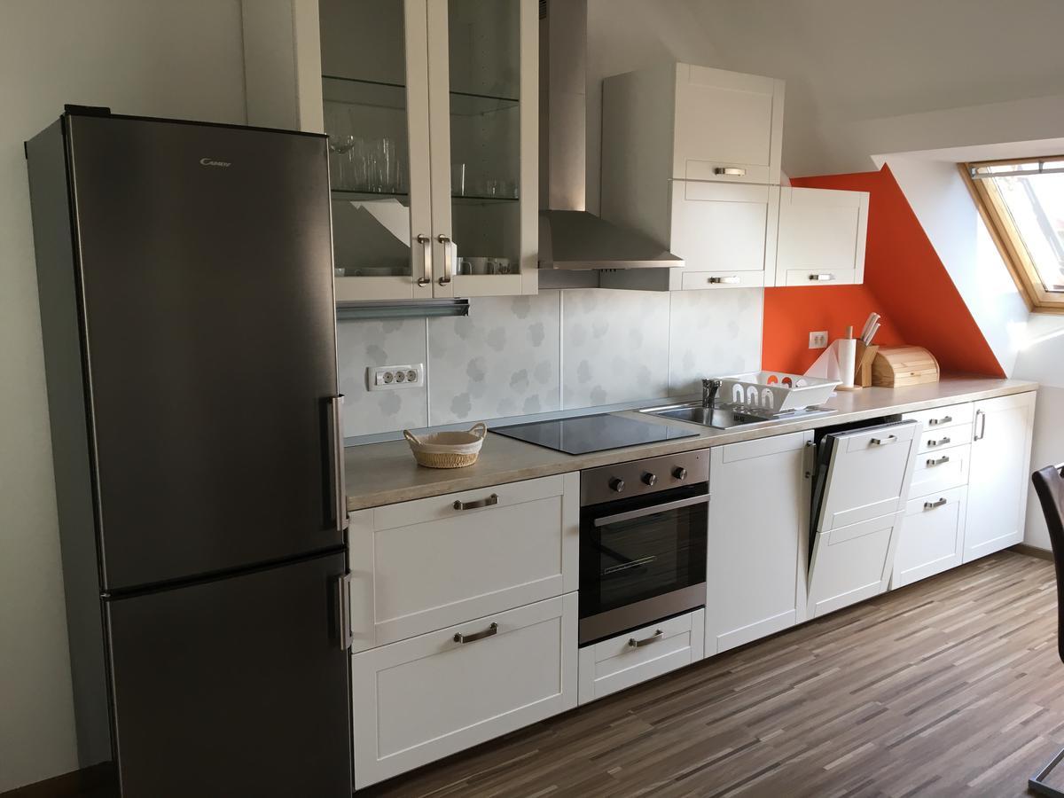 Apartments Avio Zgornji Brnik Bagian luar foto
